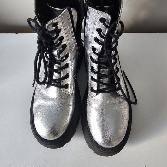 Girl silver boots - Picture 1 of 5